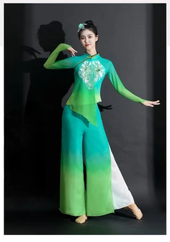 Klasiskā Yangko Deju Hanfu Apģērbu Tautas Dejas Praksē, Apģērbi Tautas Deju Valkāt Seno Tautas Deju Yangko Vidukļa Bungas Uzvalks