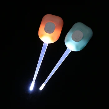 Ausu Tīrītājs LED Lukturīti Earpick Gaismas Bērniem Baby Safe Gaismas Auss Liekšķere Ar Gaismu
