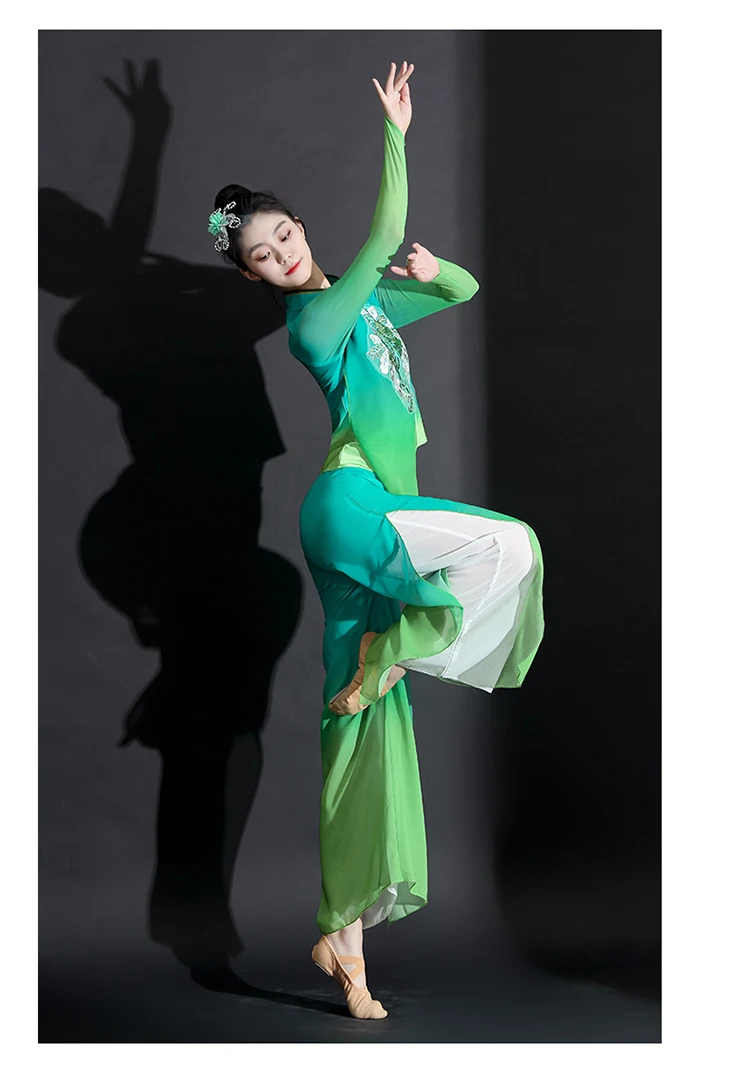 Klasiskā Yangko Deju Hanfu Apģērbu Tautas Dejas Praksē, Apģērbi Tautas Deju Valkāt Seno Tautas Deju Yangko Vidukļa Bungas Uzvalks3