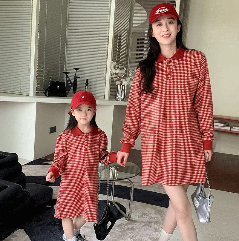 Māte un Meita ir Vienāds Kleita ar garām Piedurknēm Polo Ģimenes Izskatu, Apģērbu, korejas Modes Mamma un Baby Meitenes Apģērbu, Sieviešu Kleitas3