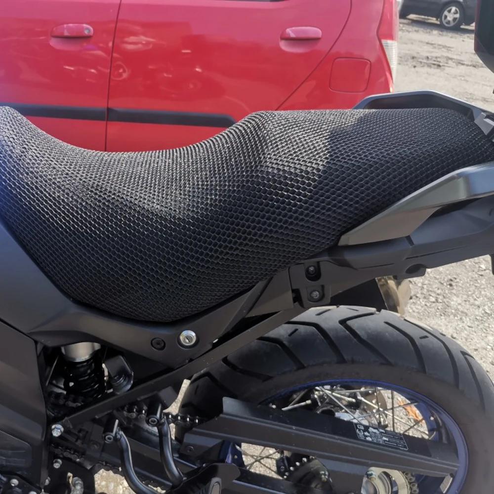 Motociklu 3D Mopēds Sēdekļa Spilvena Anti-Slip attiecas Tīkla Aizsardzības Pad Elpojošs Ūdensnecaurlaidīgs Acu par SUZUKI Vstrom 650XT 2022 20231