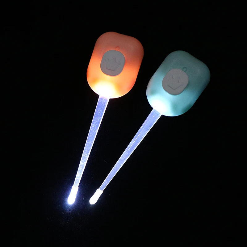 Ausu Tīrītājs LED Lukturīti Earpick Gaismas Bērniem Baby Safe Gaismas Auss Liekšķere Ar Gaismu0